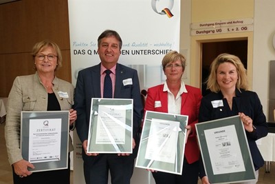 Auszeichnung der QualitätsBetriebe der Initiative „ServiceQualität Deutschland“